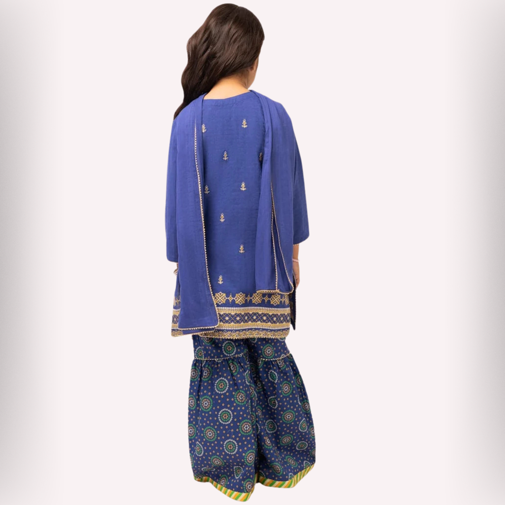 Back view of the blue girls’ kurta with gold-toned motifs, border and patterned shalwar